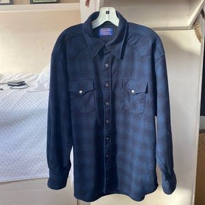 Pendleton XL Pearl Snap Western Wear Shirt